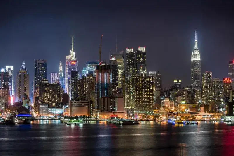 Manhattan skyline at night.